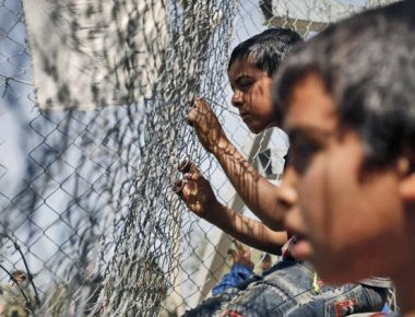 Παιδιά προσφύγων στην Ελλάδα κάνουν απόπειρες αυτοκτονίας